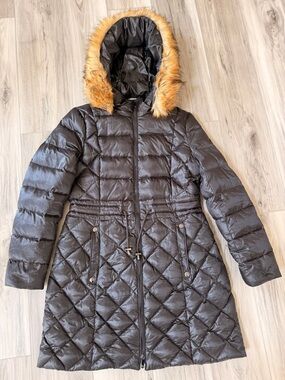 Dawn Levy Black Quilted Hooded Puffer Coat with Faux-Fur Trim